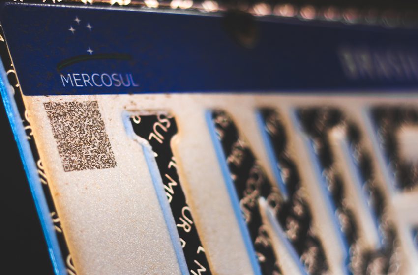  Você sabe como obter placas personalizadas para seu veículo?